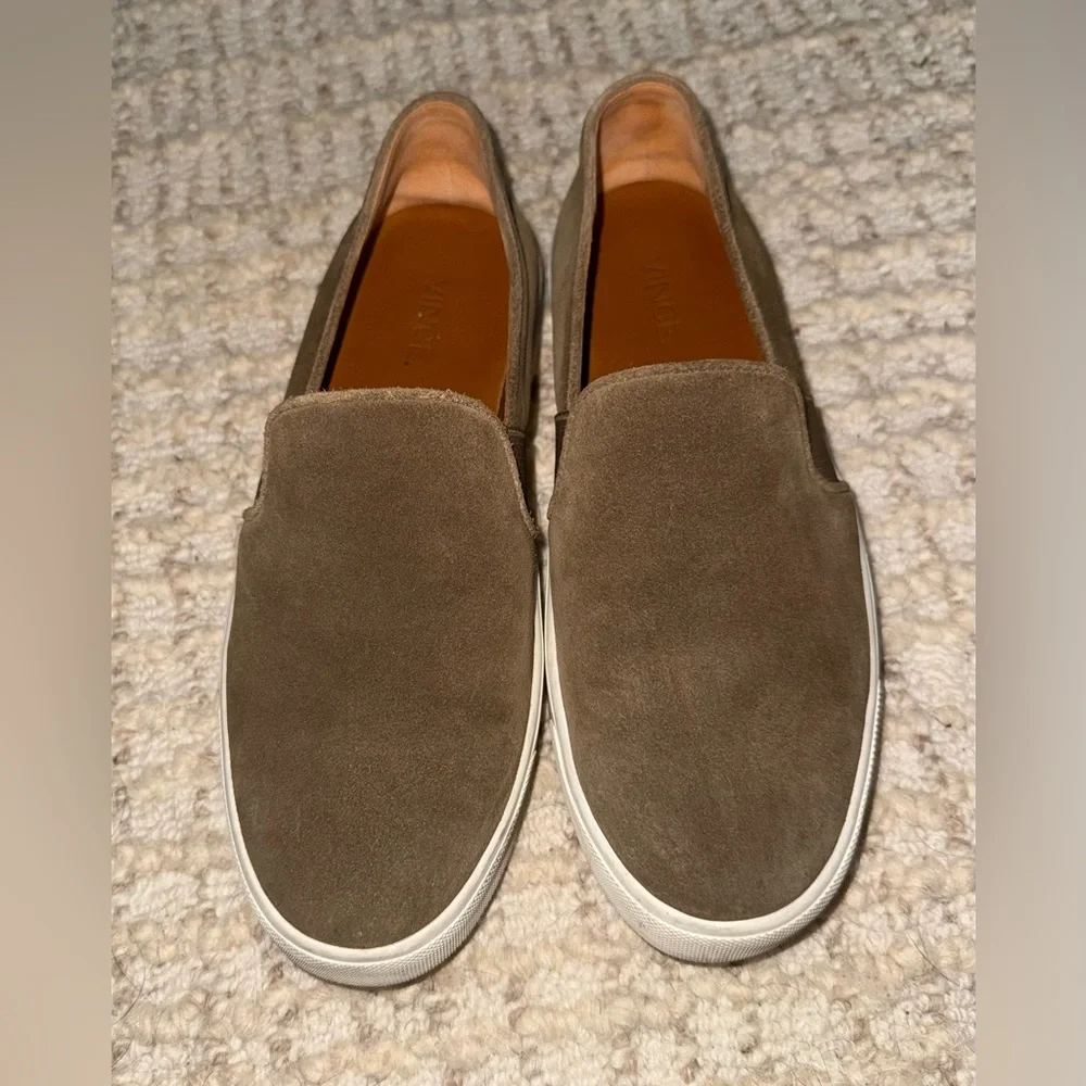 VINCE. Preston-B Slip On Suede Sneakers in Light Brown Size 7.5